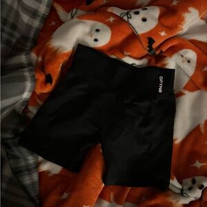 Dfyne Impact Women's Black Athletic Shorts